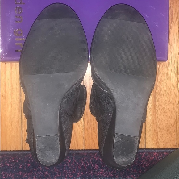 Madden girl charcoal gray booties - Picture 3 of 6